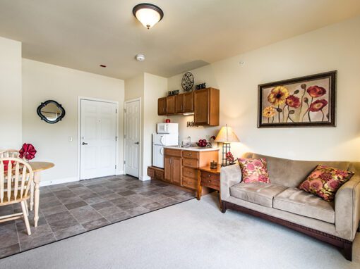 Charter Senior Living of Godfrey Apartment